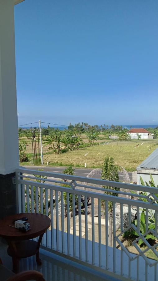 Limun Guesthouse Amlapura エクステリア 写真