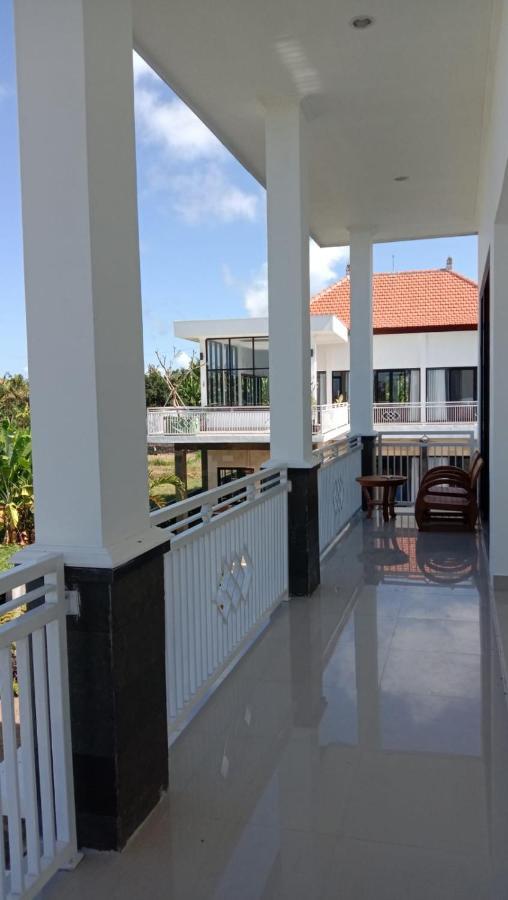 Limun Guesthouse Amlapura エクステリア 写真