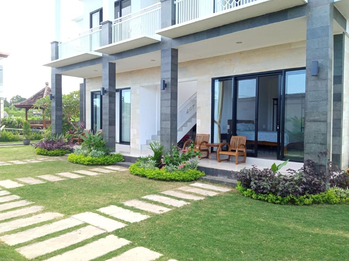 Limun Guesthouse Amlapura エクステリア 写真