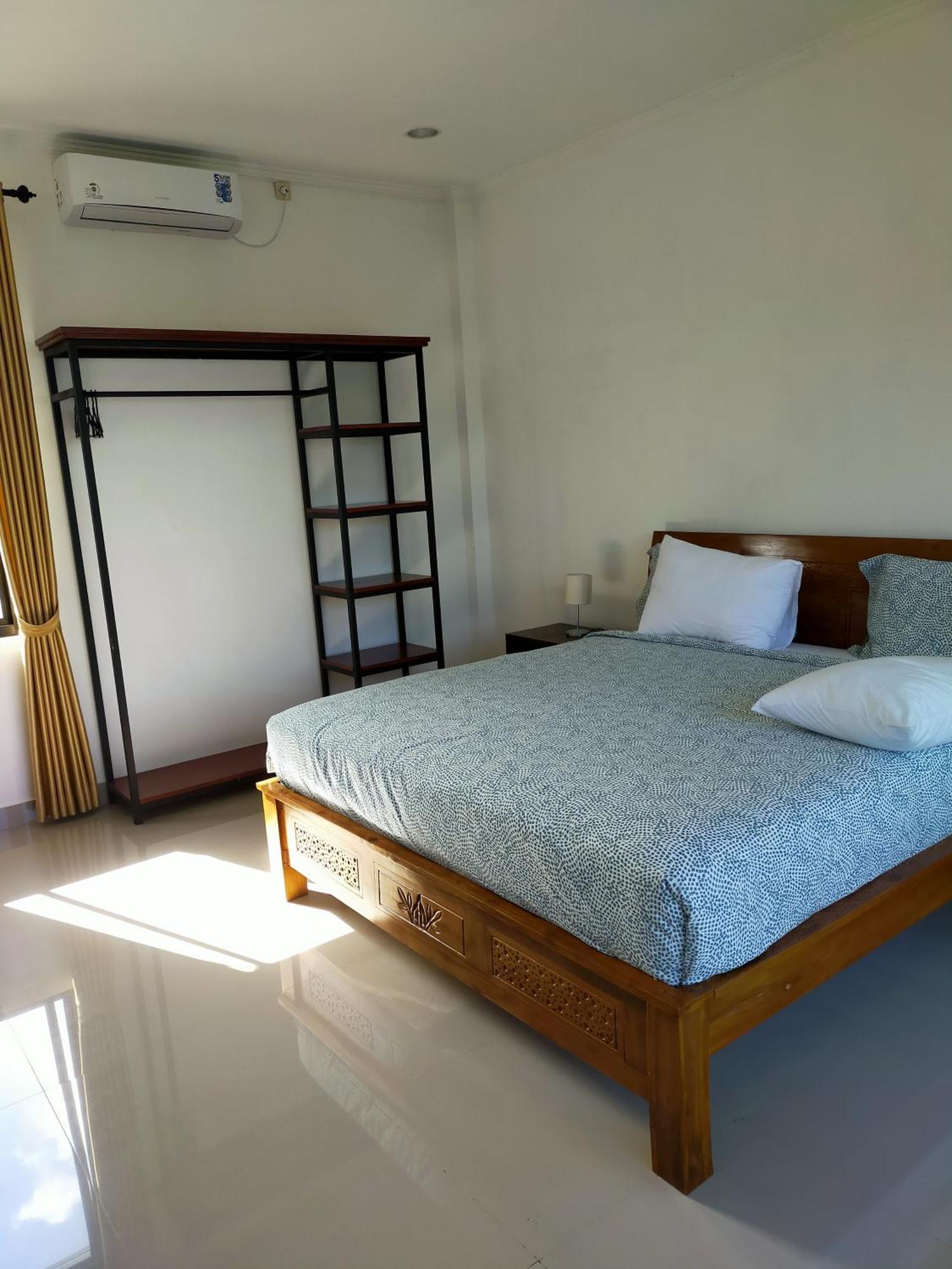 Limun Guesthouse Amlapura エクステリア 写真
